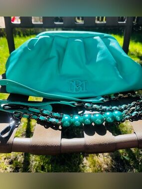 Badgley Mischka wrapped frame teal crossbody or clutch bag- good condition